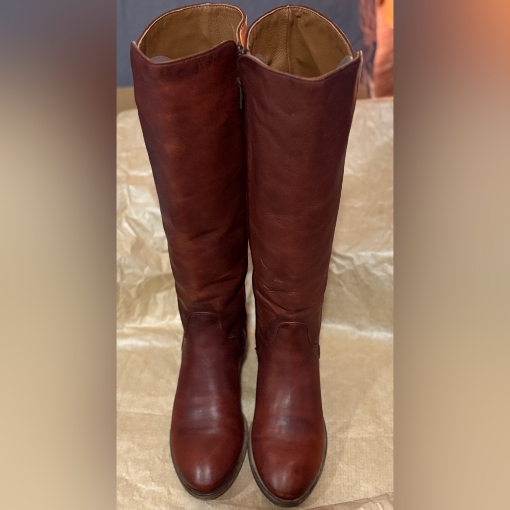 ***SOLD***. Frye Women's Rich Brown Leather Heeled Boots (wide calf)